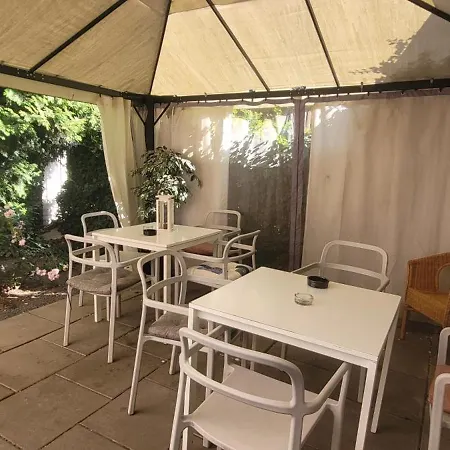 Guest house Orbis